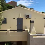 Bella Vista *