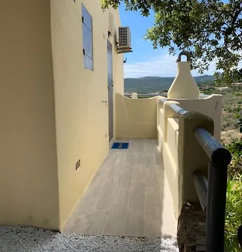 Bella Vista *
